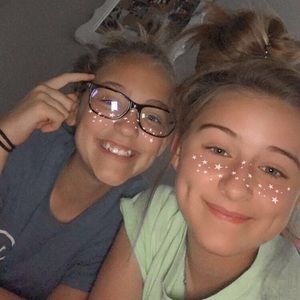 Meet your Posher, Maci